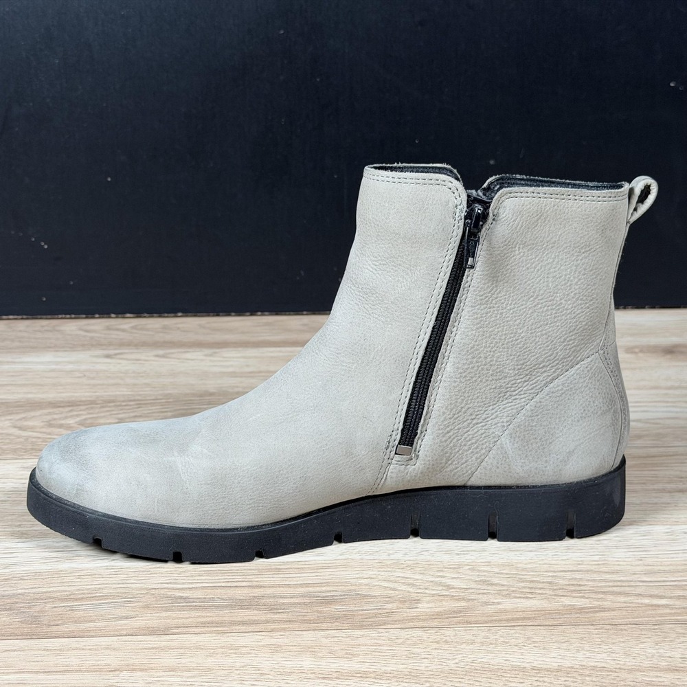 ECCO Bella Boots Womens Size 11 11.5 Gray Leather Ankle Side Zip Booties - Picture 3 of 14